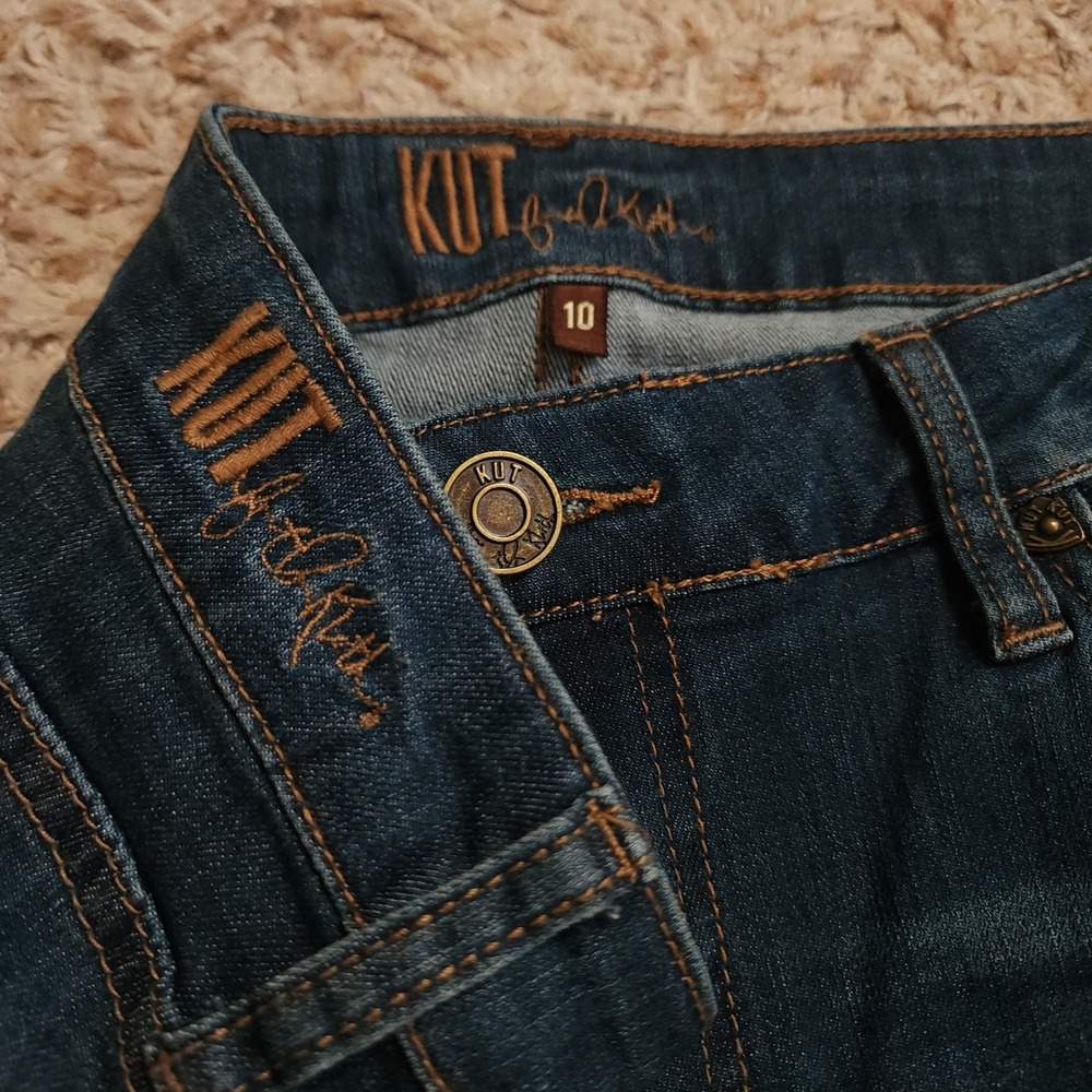 KUT from the Kloth Jeans Women 10 Blue Straight Leg Dark Wash Stretch Denim